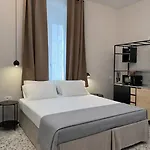 Landlord 15 Μπάρι