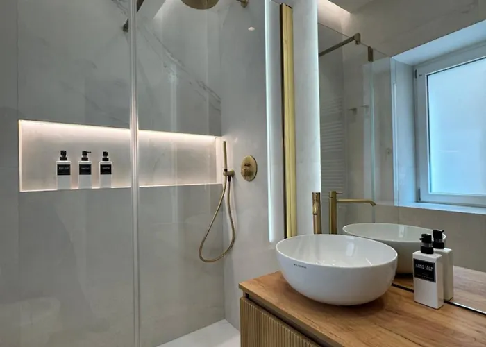 Landlord 15 Guest house 3*